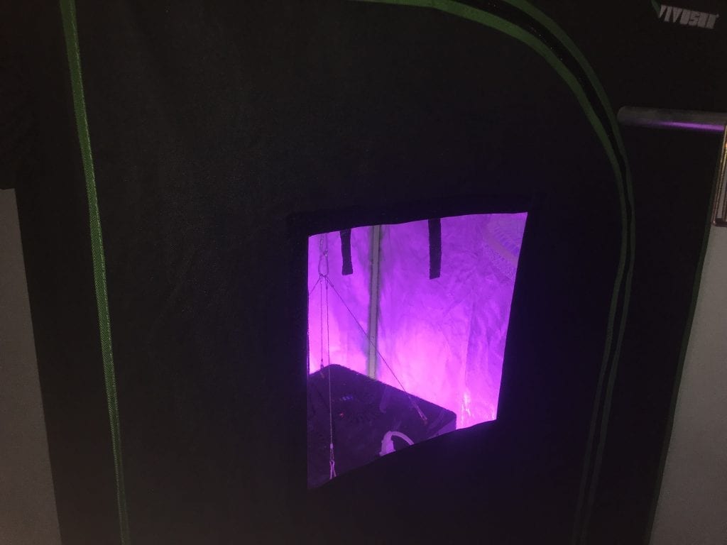 best indoor grow tent with window on it. can see inside and its great.
